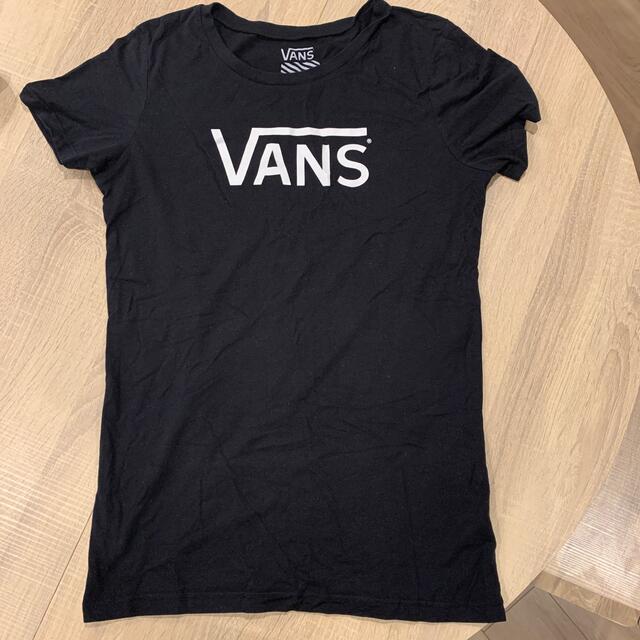 VANS(ヴァンズ)のみさま専用★VANS Tシャツ　ブラック　スポーツ レディースのトップス(Tシャツ(半袖/袖なし))の商品写真
