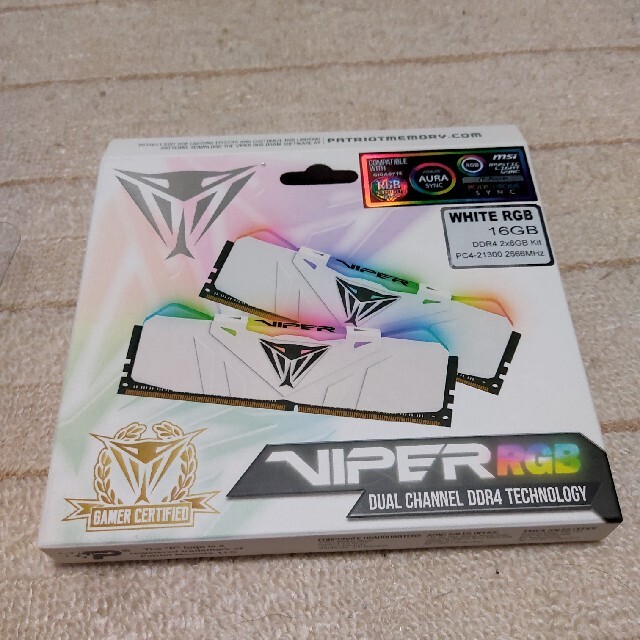 PATRIOTMEMORY VIPERRGB DDR4 8GB x2枚