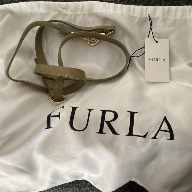 Furla(フルラ)のフルラ　パイパー　美品　ゆうか様専用 レディースのバッグ(ハンドバッグ)の商品写真