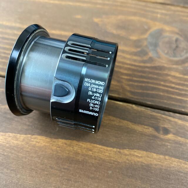 SHIMANO(シマノ)のヴァンキッシュc2500shg スプール スポーツ/アウトドアのフィッシング(リール)の商品写真