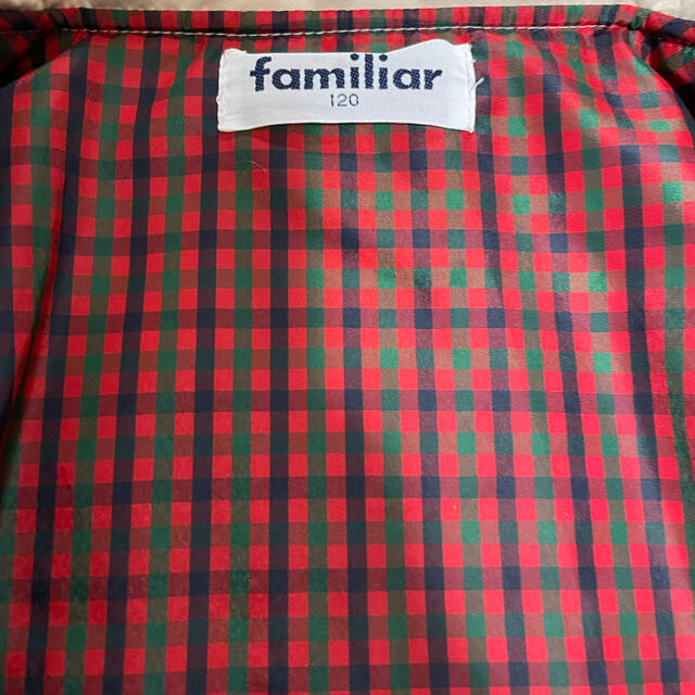 familiar(ファミリア)のfamiliar 120センチ　女の子コート キッズ/ベビー/マタニティのキッズ服女の子用(90cm~)(コート)の商品写真