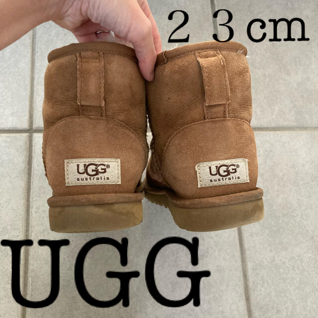 UGG(アグ)のUGG ムートンブーツ クラシックミニ キャメル CHESTNUT レディースの靴/シューズ(ブーツ)の商品写真