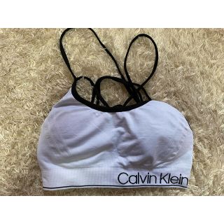 カルバンクライン(Calvin Klein)のカルバンクライン　スポーツブラ(トレーニング用品)