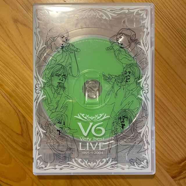 V6(ブイシックス)のV6 Very best Live  エンタメ/ホビーのDVD/ブルーレイ(ミュージック)の商品写真