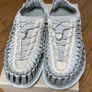 キーン(KEEN)のKEEN UNEEK 26.5cm アンバーライト／アルミニウム(スニーカー)