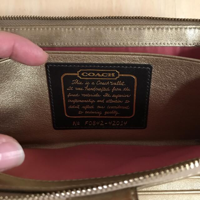 COACH(コーチ)のファスナー閉まらず　ジャンク品　コーチ長財布　ゴールド レディースのファッション小物(財布)の商品写真