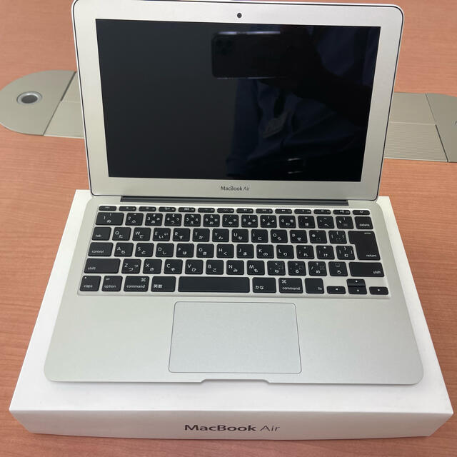 MacBook Air A1465 Core-i5/4GB/128GB - ノートPC