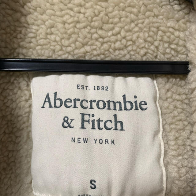 Abercrombie&Fitch(アバクロンビーアンドフィッチ)のアバクロ　ミリタリージャケット メンズのジャケット/アウター(ミリタリージャケット)の商品写真