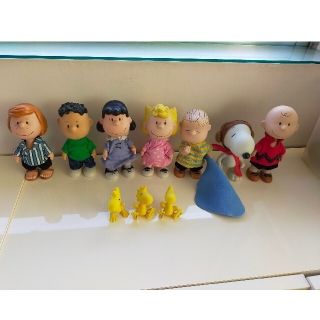 ピーナッツ(PEANUTS)のりおちゃん様専用 hallmark レア スヌーピー 陶器 フィギュア セット(その他)