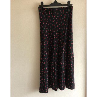 ザラ(ZARA)の【ZARA】ロングスカート（値下げ交渉に対応致します）(ロングスカート)