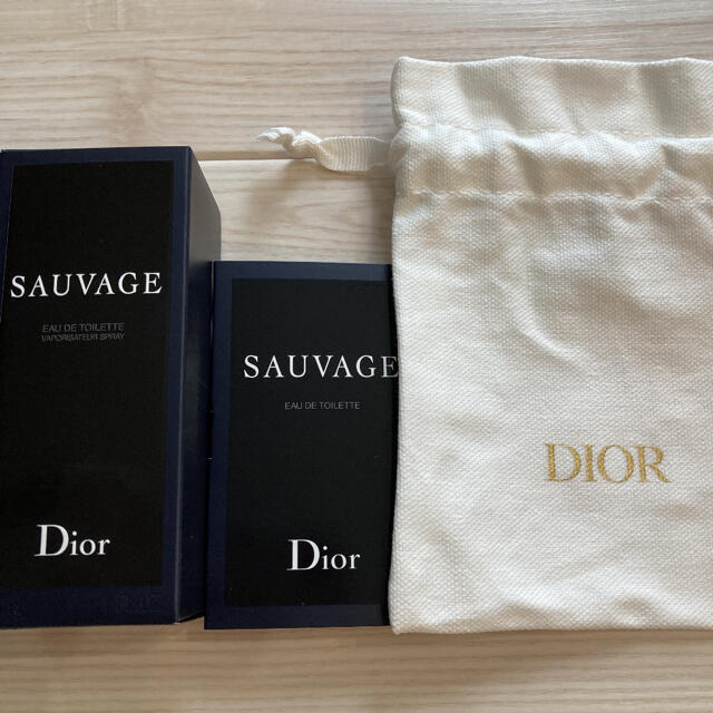 Dior(ディオール)の新品　未開封　ディオール　ソヴァージュ　オードゥトワレ 30ml 1ml コスメ/美容の香水(香水(男性用))の商品写真