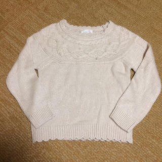 フェルゥ(Feroux)のパール付き ピンク色セーター(ニット/セーター)