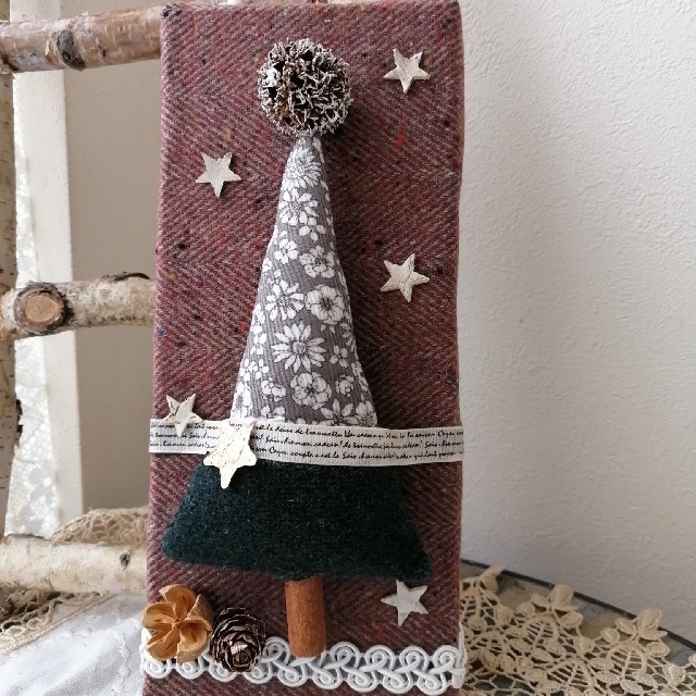 ミニマリストさんにおすすめ ほっこり温か 小さなクリスマス ハンドメイドのインテリア/家具(インテリア雑貨)の商品写真