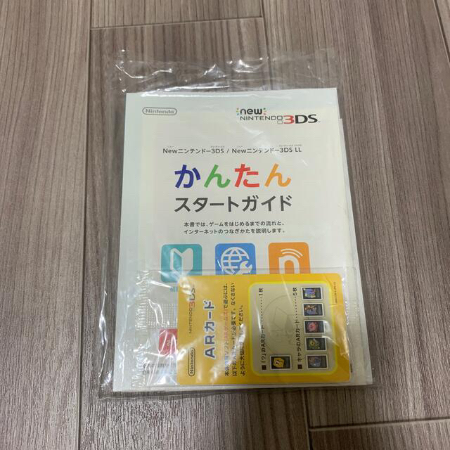 任天堂(ニンテンドウ)のNintendo 3DSNEWニンテンドー本体LLメタリックレッド エンタメ/ホビーのゲームソフト/ゲーム機本体(携帯用ゲーム機本体)の商品写真