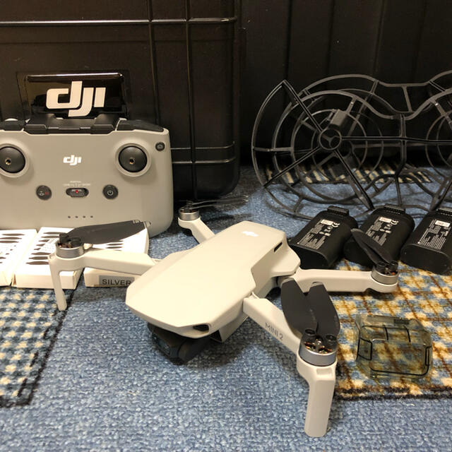 はるりっとんさま専用DJI mimi2 大容量バッテリーほかセットほぼ新品ホビーラジコン