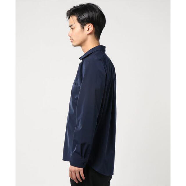 TROVE(トローヴ)のTROVE INSIDE SHIRT ACTIVE  メンズのトップス(シャツ)の商品写真