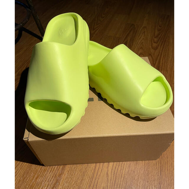 YEEZY SLIDE "GLOW GREEN" 25.5cm