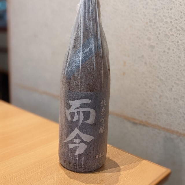 而今　純米吟醸酒未来　無濾過生1800ml 食品/飲料/酒の酒(日本酒)の商品写真