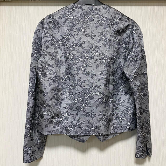 ROCHAS(ロシャス)のロシャス　花柄光沢ブラウス レディースのトップス(シャツ/ブラウス(長袖/七分))の商品写真