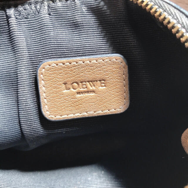 LOEWE(ロエベ)のLOEWE ロエベ アナグラム レディース ポーチ 化粧ポーチ  レディースのファッション小物(ポーチ)の商品写真