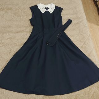 ジルバイジルスチュアート(JILL by JILLSTUART)のジルバイ❁ビジュー襟ブラウスシャツワンピース❁ベルト付(ひざ丈ワンピース)