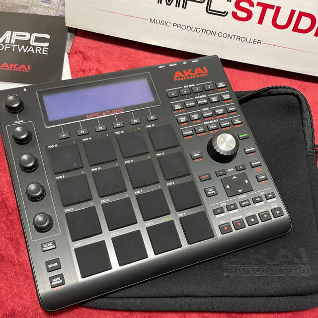 AKAI MPC STUDIO black サンプラー