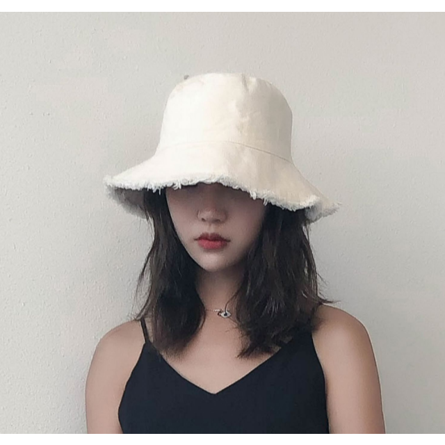 フリンジハット/白い帽子/紫外線対策/ホワイトバケットハット/韓国 レディースの帽子(ハット)の商品写真