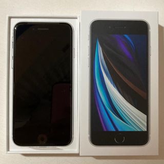 アイフォーン(iPhone)のiPhone se2 第二世代　64GB 新品　未使用　simフリー　ホワイト(スマートフォン本体)