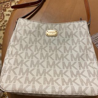 マイケルコース(Michael Kors)の美品　マイケルコース　ショルダーバッグ(ショルダーバッグ)