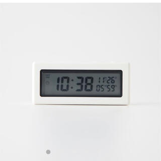 ムジルシリョウヒン(MUJI (無印良品))の無印良品　デジタルタイマー時計 ホワイト／型番：ＤＫＣ‐５２(置時計)