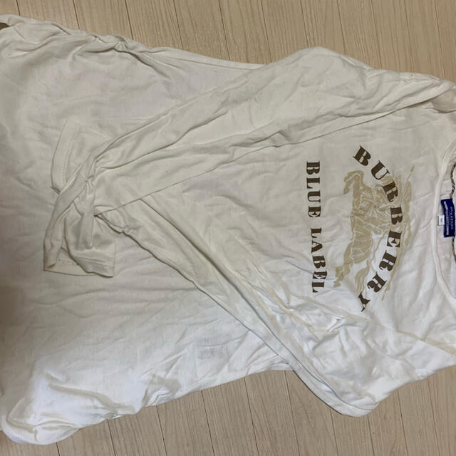 BURBERRY BLUE LABEL(バーバリーブルーレーベル)のBurberryブルーレーベル　ロンT レディースのトップス(Tシャツ(長袖/七分))の商品写真