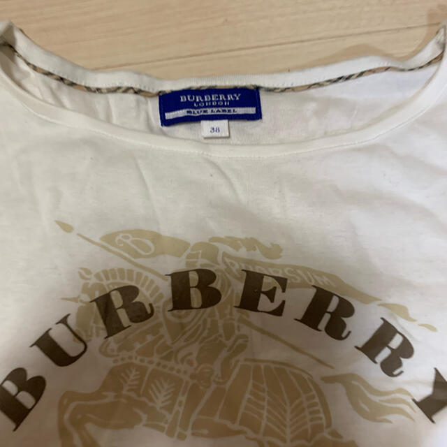 BURBERRY BLUE LABEL(バーバリーブルーレーベル)のBurberryブルーレーベル　ロンT レディースのトップス(Tシャツ(長袖/七分))の商品写真