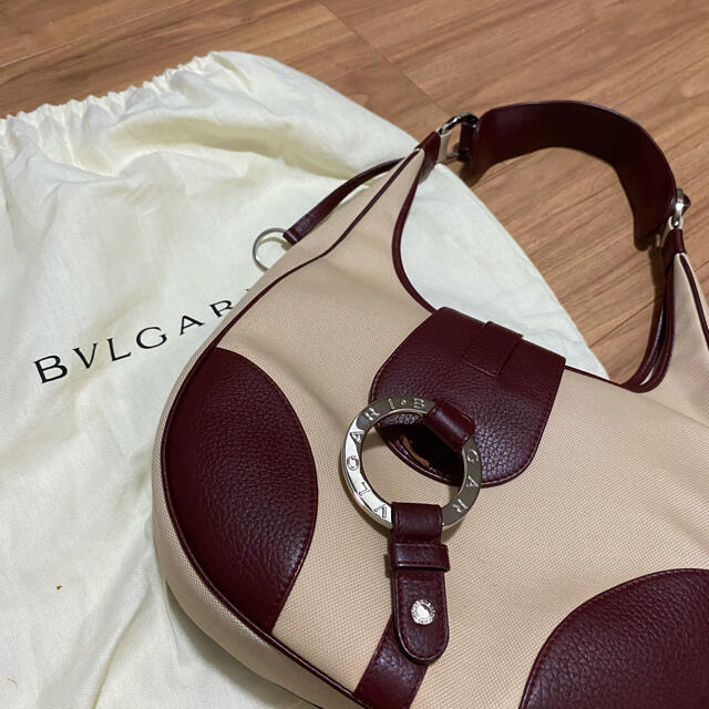 BVLGARI(ブルガリ)の送料込み 美品BVLGARI ハンドバッグ レディースのバッグ(ハンドバッグ)の商品写真
