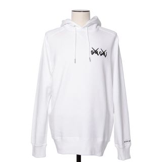 サカイ(sacai)のsacai x KAWS / Embroidery Hoodie(パーカー)