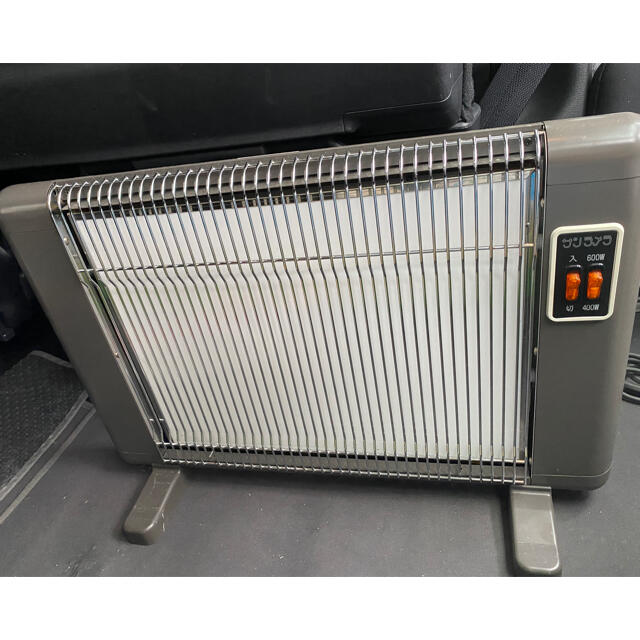 本日限定　サンラメラ　600W グレー スマホ/家電/カメラの冷暖房/空調(電気ヒーター)の商品写真