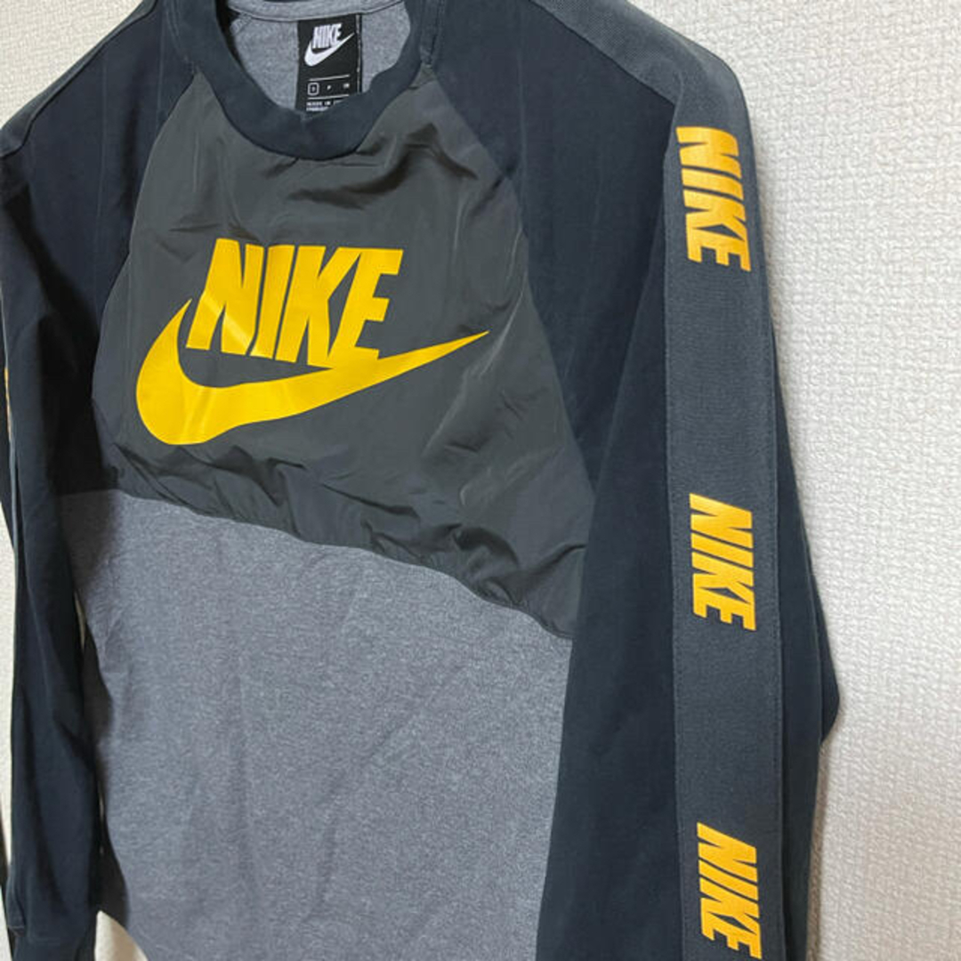 NIKE(ナイキ)のNike ロンT ハイブリッド　(S) メンズのトップス(Tシャツ/カットソー(七分/長袖))の商品写真