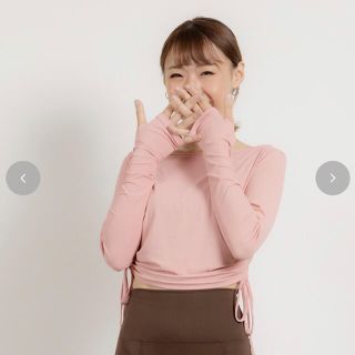 シマムラ(しまむら)のneco様専用★mieyさん×しまむらコラボトップス ピンク・アイボリーセット(Tシャツ(長袖/七分))