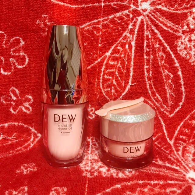 DEW☺︎☆ハリ美容液＆美滴クリーム　未使用品