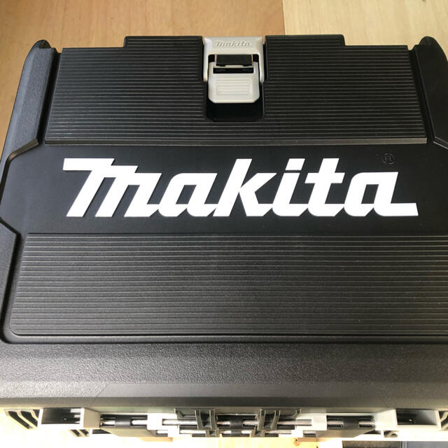 Makita(マキタ)の【新品2台セット】マキタインパクトドライバー　TD172DRGX ブラック 自動車/バイクのバイク(工具)の商品写真