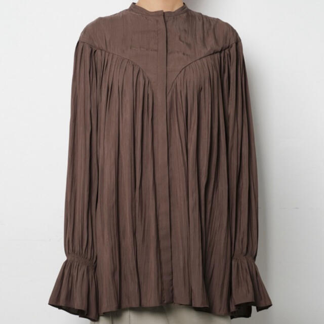 美品 IRENE Wrinkle Textile Blouse