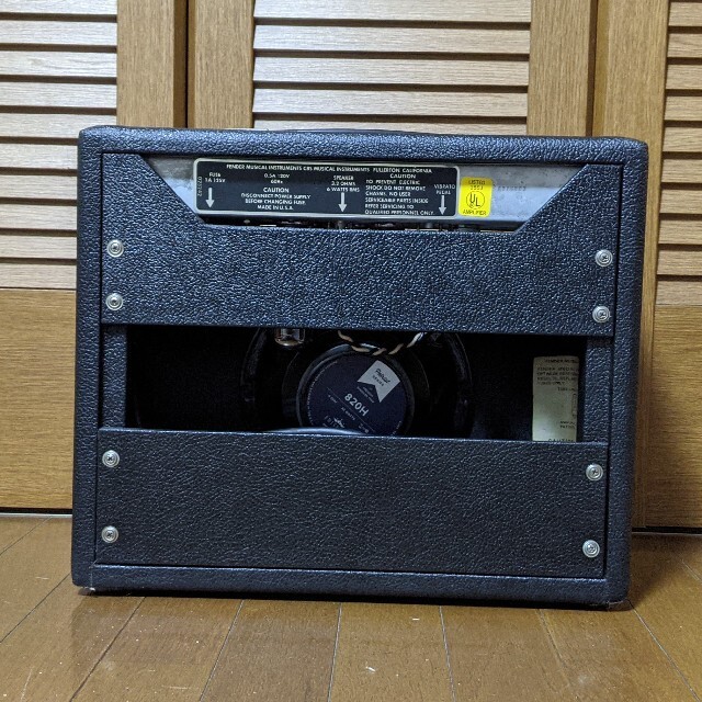 1978年 Fender Vibro Champ Silver Face-