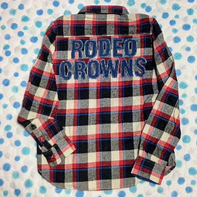 RODEO CROWNS WIDE BOWL(ロデオクラウンズワイドボウル)のロデオクラウンズ　チェックシャツ レディースのトップス(シャツ/ブラウス(長袖/七分))の商品写真