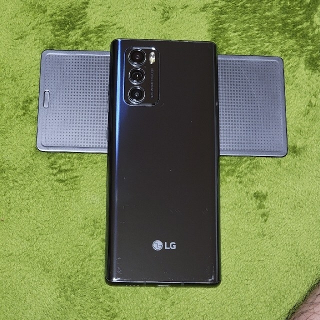 LG Electronics(エルジーエレクトロニクス)のLG WING SKT 5GX版 オーロラグレー 中古 本体のみ スマホ/家電/カメラのスマートフォン/携帯電話(スマートフォン本体)の商品写真