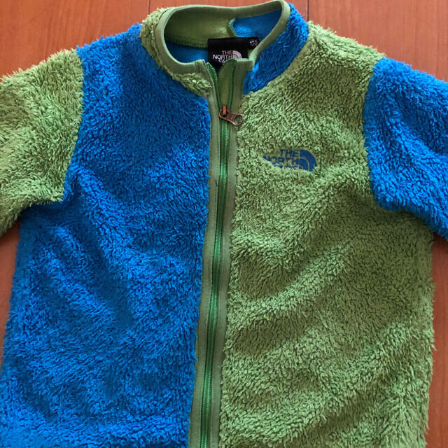 THE NORTH FACE(ザノースフェイス)の THE NORTH FACE  ノースフェイス　フリース　100cm キッズ/ベビー/マタニティのキッズ服男の子用(90cm~)(ジャケット/上着)の商品写真