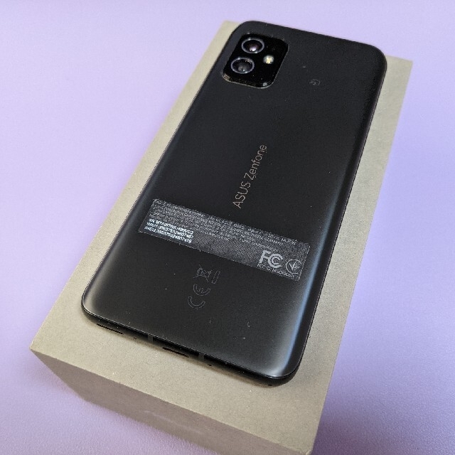 ASUS Zenfone 8 16GBモデル