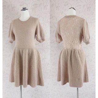 ジルスチュアート(JILLSTUART)のジルスチュアート　バックレース ラメニットワンピース(ひざ丈ワンピース)