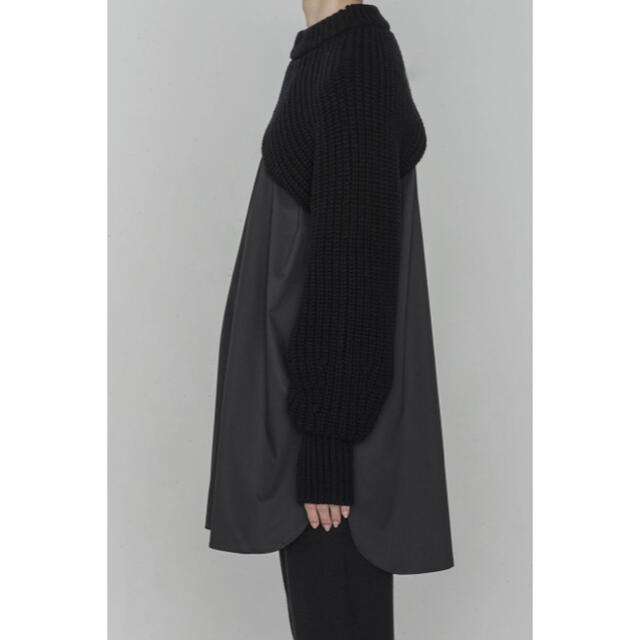 HYKE(ハイク)のHYKE RIBBED SLEEVES セーター　ハイク　ボレロ リブ ニット レディースのトップス(ニット/セーター)の商品写真