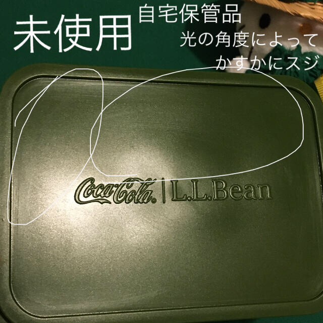 L.L.Bean(エルエルビーン)のL.L.BEAN お弁当箱 タッパー 小物入れ 非売品 迷彩柄 コカコーラコラボ エンタメ/ホビーのコレクション(ノベルティグッズ)の商品写真