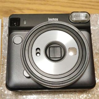 フジフイルム(富士フイルム)の【新品未開封】富士フイルムinstax SQUARE SQ６グラファイトグレー3(フィルムカメラ)