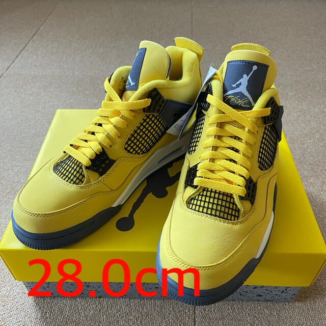 NIKE(ナイキ)のAIR JORDAN 4 TOUR YELLOW "LIGHTNING" メンズの靴/シューズ(スニーカー)の商品写真